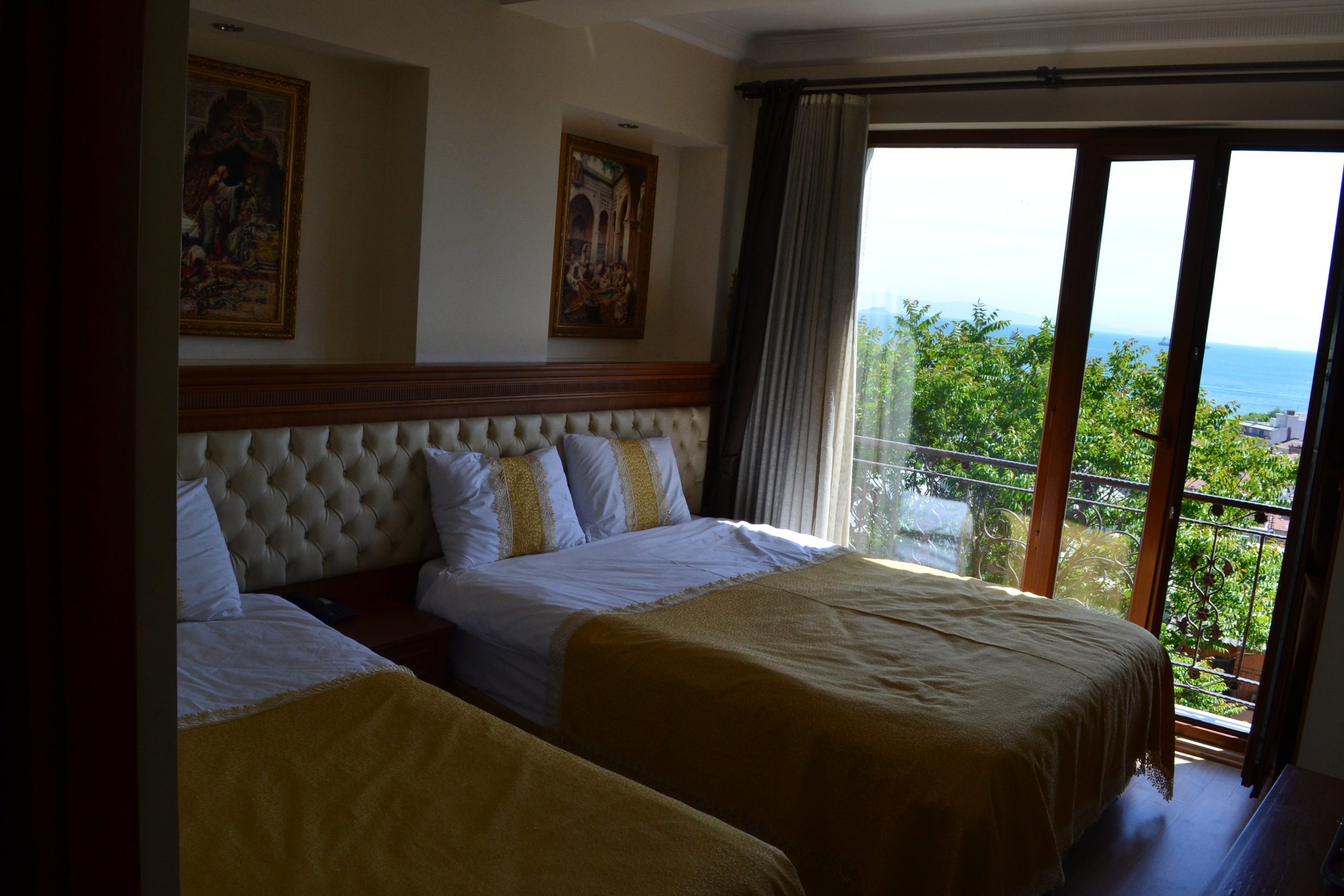 blue istanbul hotel triple room seaview