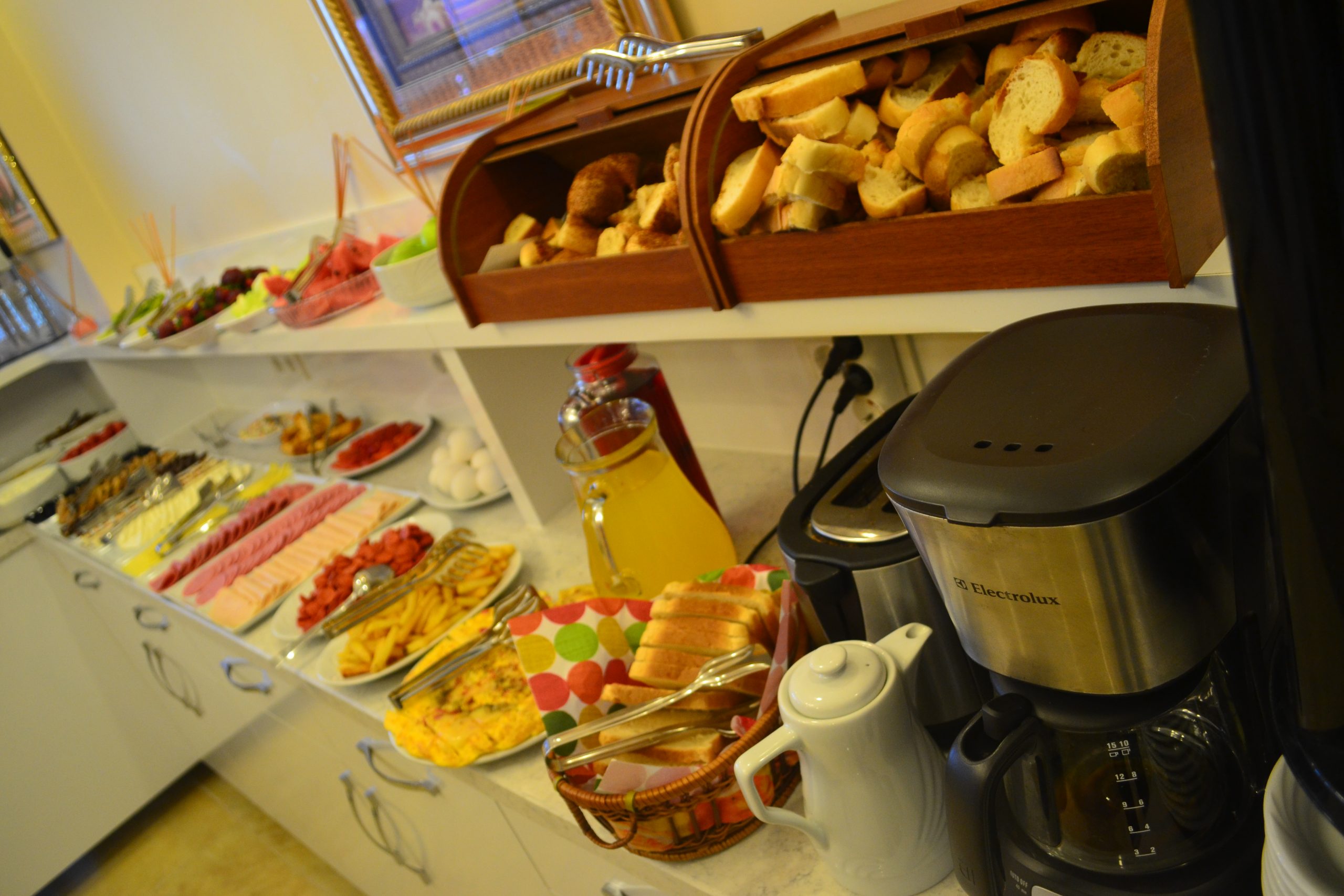 turkish buffet breakfast